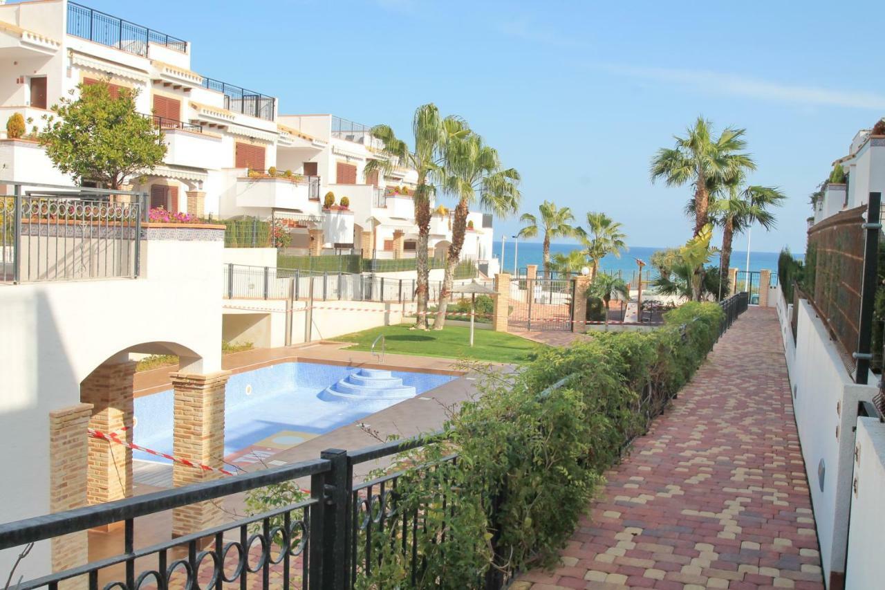 Apartment Tatyana La Mata  Exterior photo