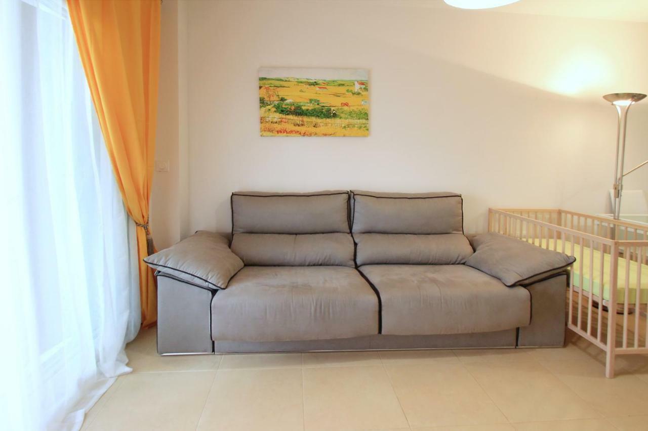 Apartment Tatyana La Mata  Exterior photo